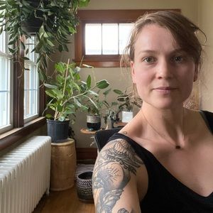 Meet your Posher, Emily